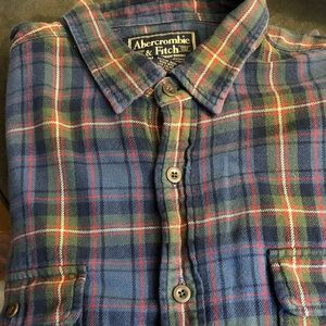 Abercrombie & Fitch. 100% cotton Mens shirt.
